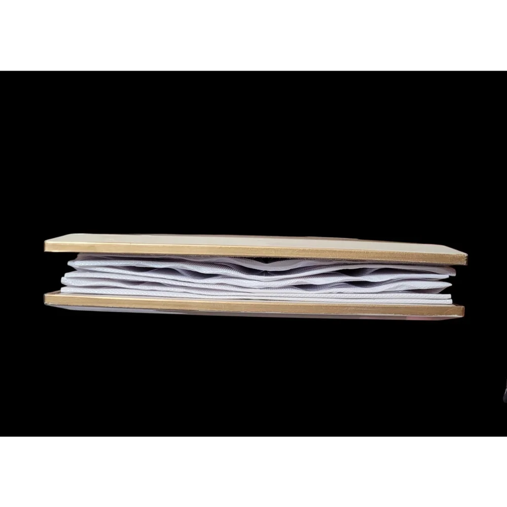 Otagiri Lacquerware Album Chickadee Holds 48 3” X 5” Photos